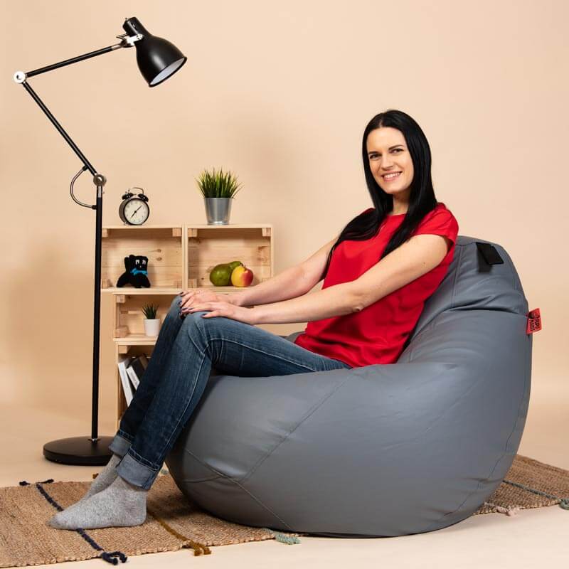 Pufs XL SMART - Pelēks, no kreisā sāna- pielietojumā